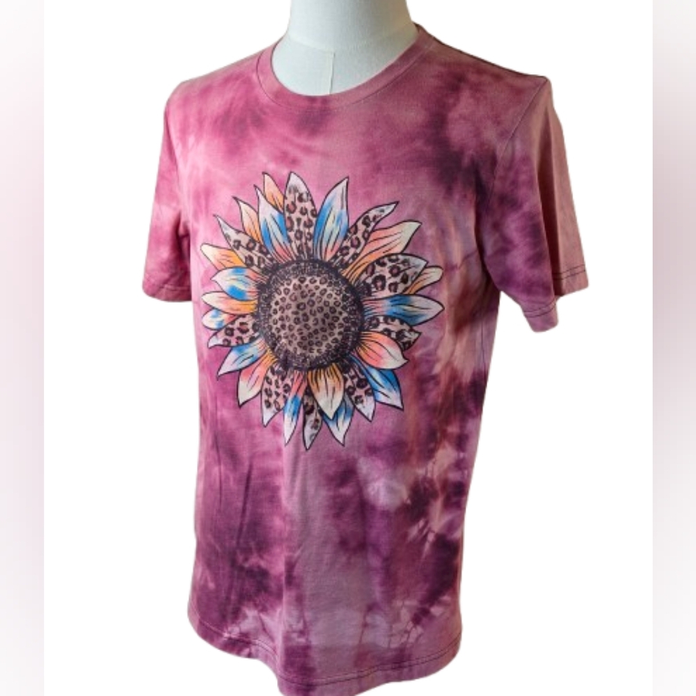 Custom Bleach Dye Sunflower Tee Large